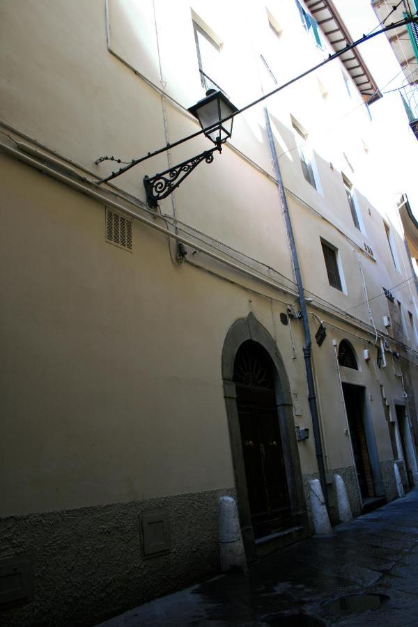 Appartement Frescos House à Pise Extérieur photo